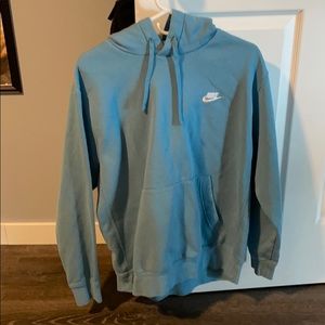 Nike men’s sweatshirt